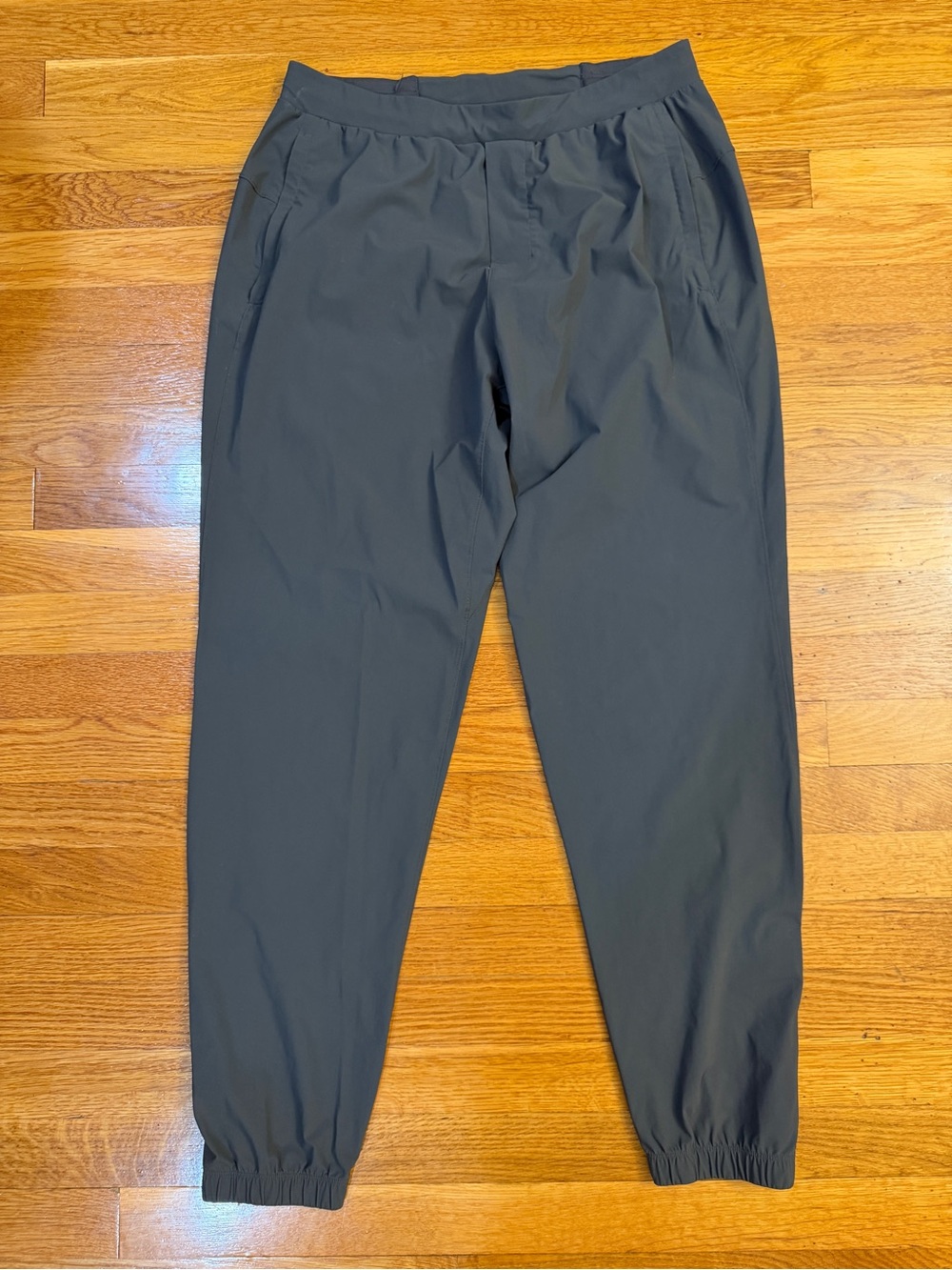 Lululemon Surge Jogger 29" Graphite Grey - Size Large